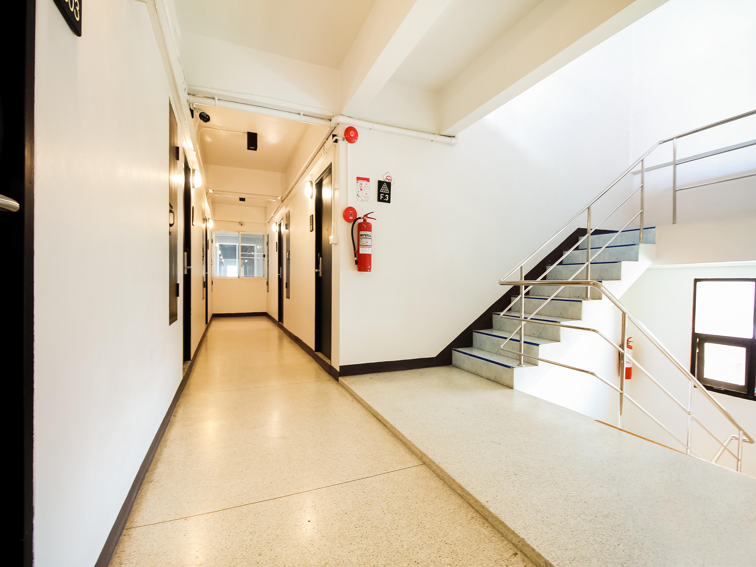 Kailub Rooms Hotel Банкок Екстериор снимка